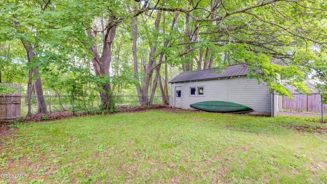 16 N Hollywood Avenue, Gloversville, NY 12078