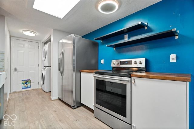9018 Cornucopia Drive, Indianapolis, IN 46268