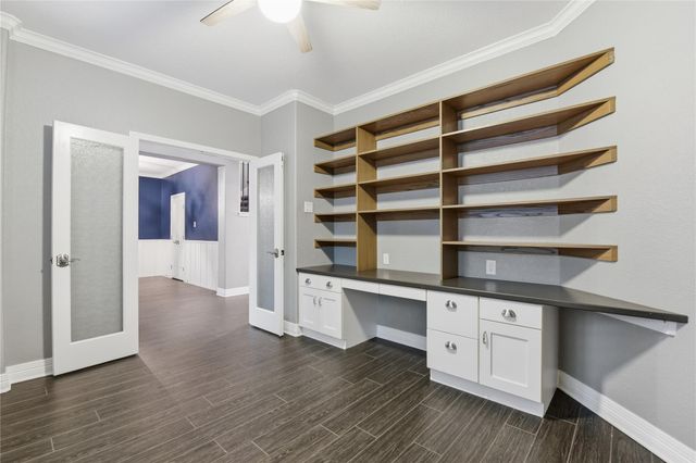 3130 Red Maple Drive, Friendswood, TX 77546