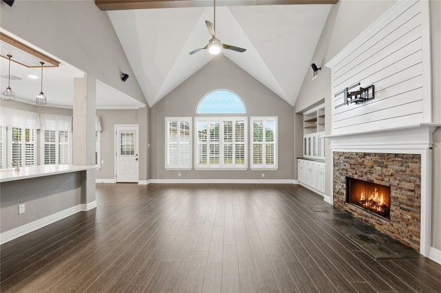 3130 Red Maple Drive, Friendswood, TX 77546