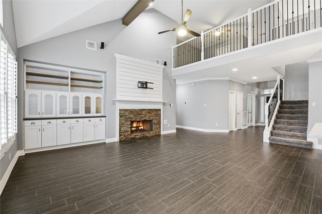 3130 Red Maple Drive, Friendswood, TX 77546