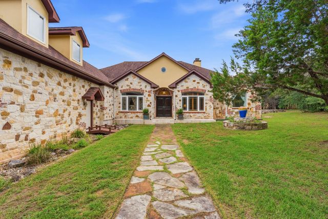 8121 Bluff TRL, Austin, TX 78737