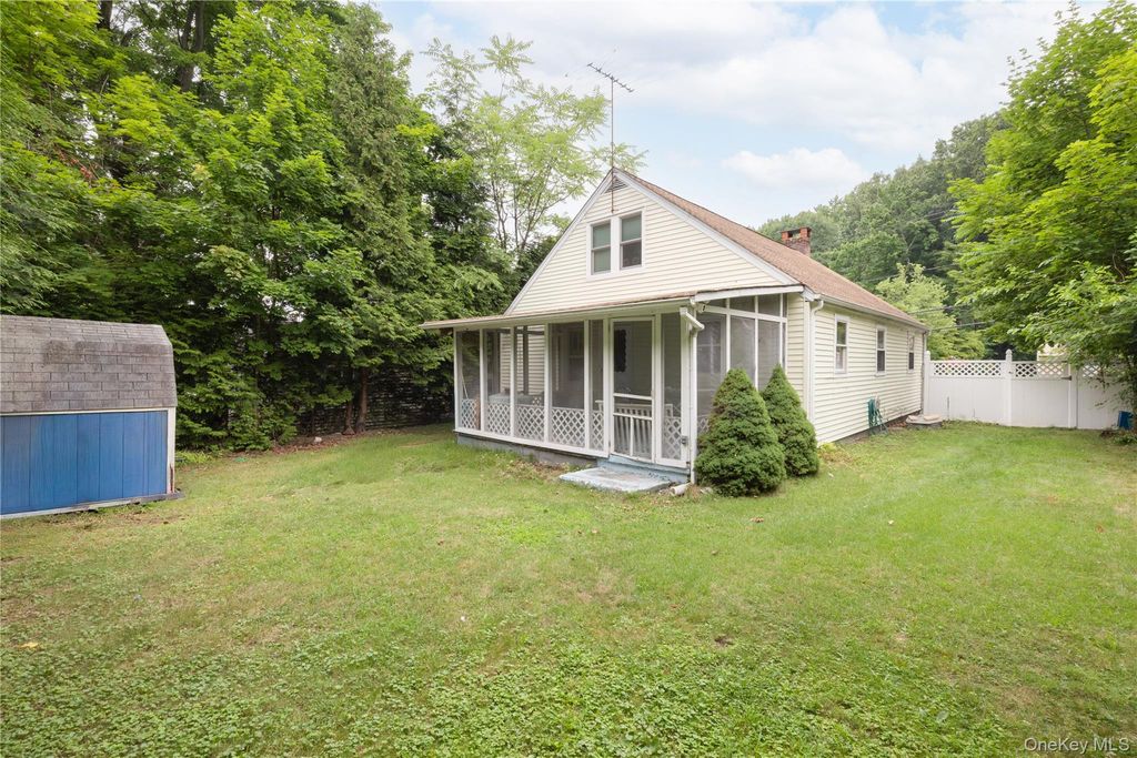 22 W Crooked Hill Road, Pearl River, NY 10965 — photo 4