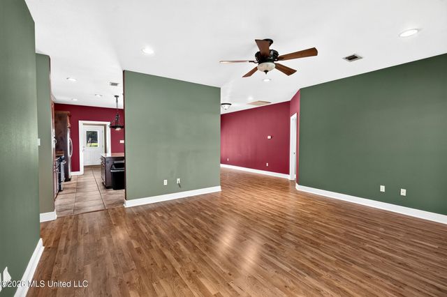447 Russell Avenue, Long Beach, MS 39560