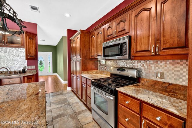 447 Russell Avenue, Long Beach, MS 39560