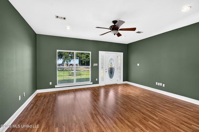 447 Russell Avenue, Long Beach, MS 39560