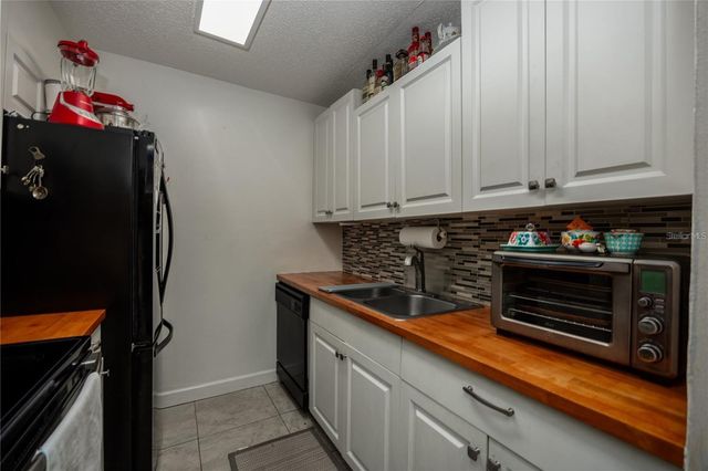 6519 W NEWBERRY ROAD 108, Gainesville, FL 32607