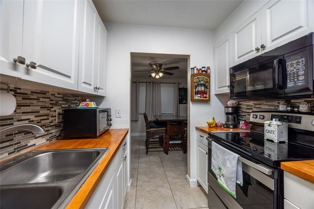 6519 W NEWBERRY ROAD 108, Gainesville, FL 32607