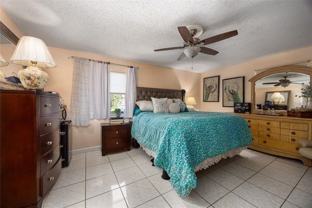 6519 W NEWBERRY ROAD 108, Gainesville, FL 32607