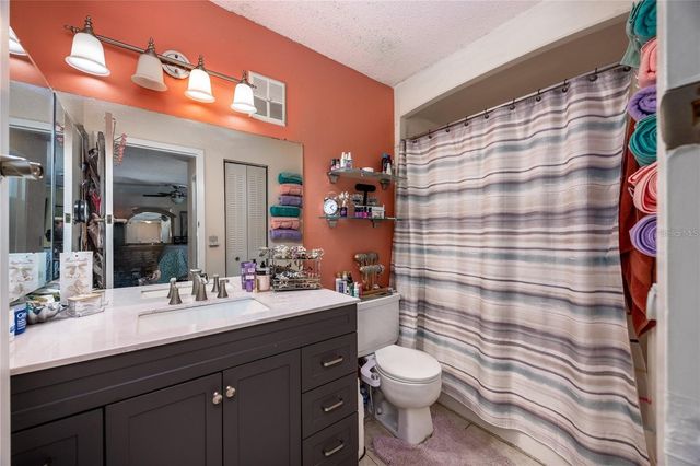 6519 W NEWBERRY ROAD 108, Gainesville, FL 32607