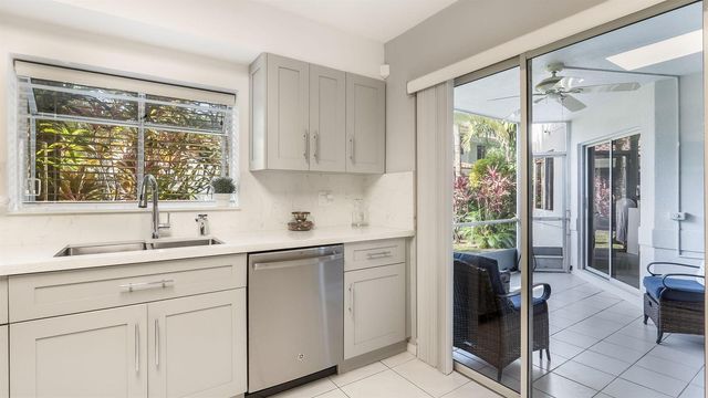 9265 NW 9th Court, Plantation, FL 33324