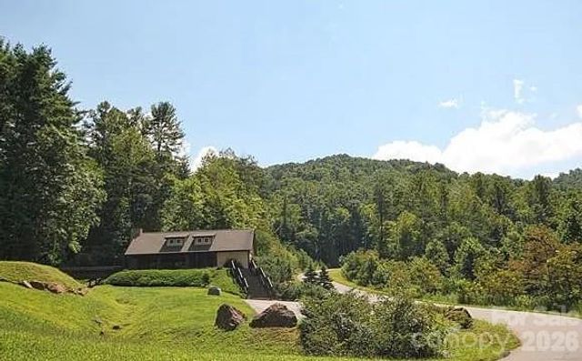 92 Mountain Magnolia Drive, Leicester, NC 28748