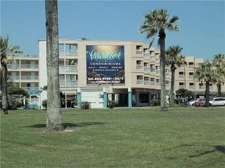 3938 Surfside Blvd, Corpus Christi, TX 78402