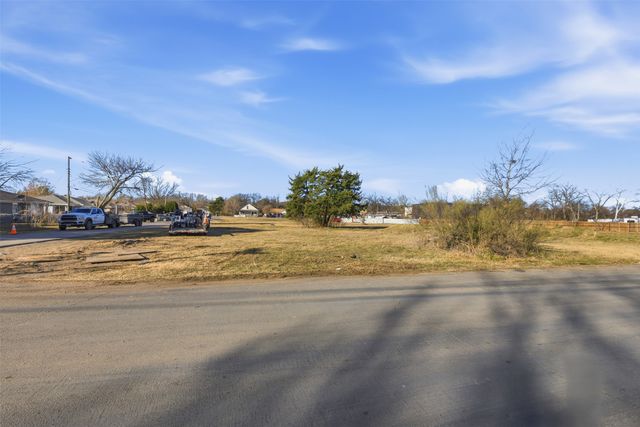 3737 Kolloch Drive, Dallas, TX 75216