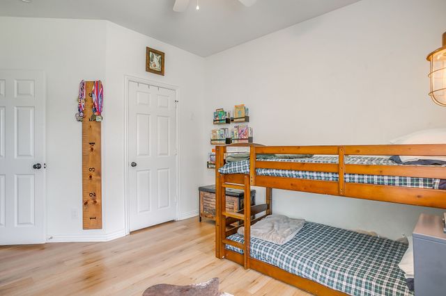 830 Doral Drive, Mansfield, TX 76063