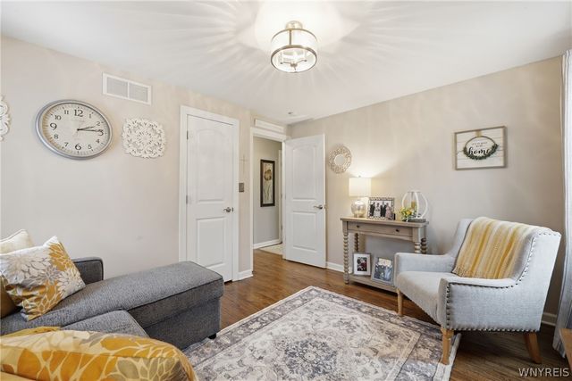 2570 Colvin Boulevard, Tonawanda, NY 14150