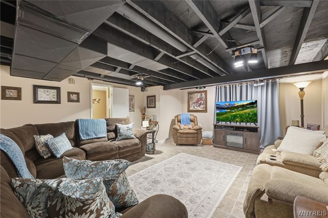 2570 Colvin Boulevard, Tonawanda, NY 14150