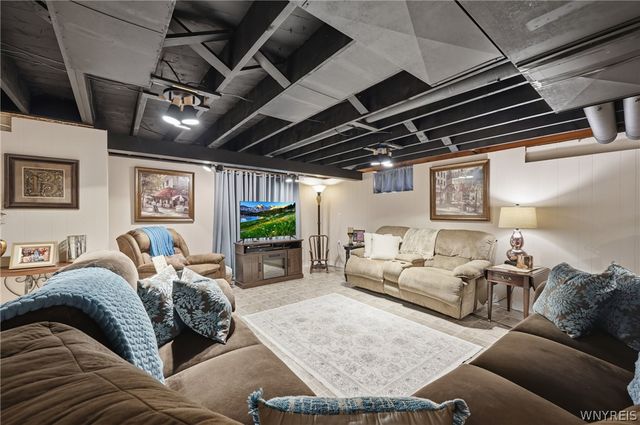 2570 Colvin Boulevard, Tonawanda, NY 14150