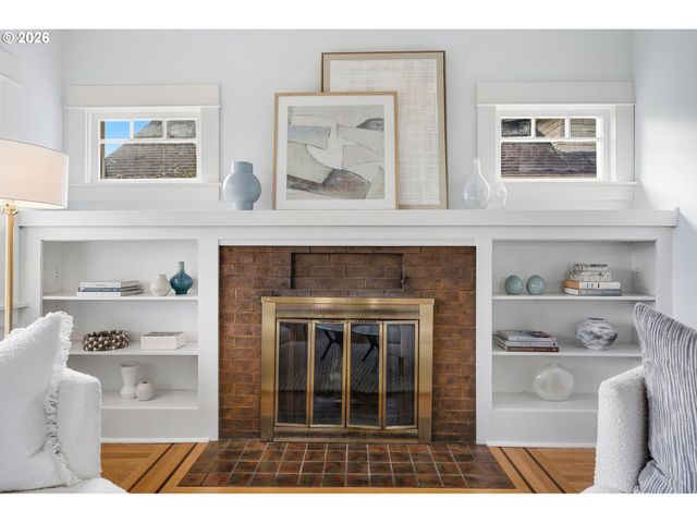 2845 Ne 53RD Ave, Portland, OR 97213