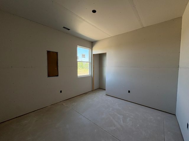 9213 Melissa Ave, Bel Aire, KS 67226