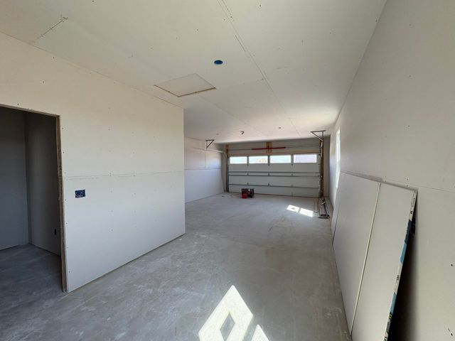 9213 Melissa Ave, Bel Aire, KS 67226