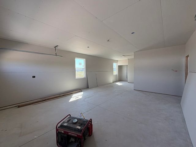 9213 Melissa Ave, Bel Aire, KS 67226