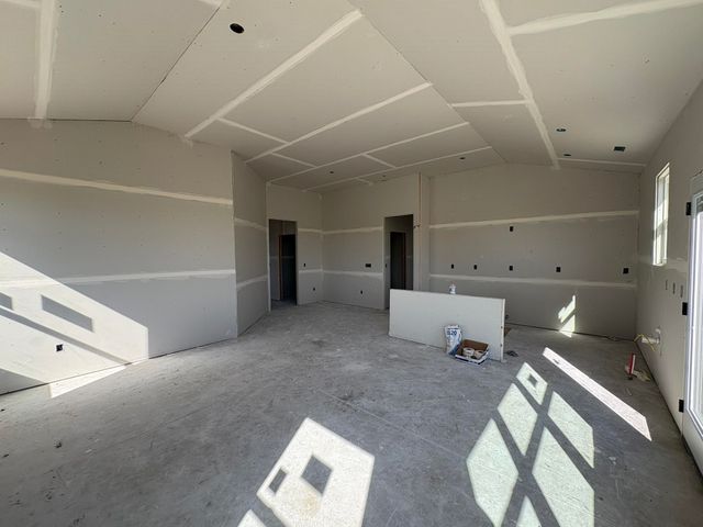 9213 Melissa Ave, Bel Aire, KS 67226