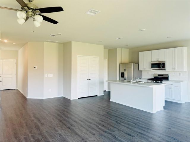 21214 Memorial Vista Drive, Houston, TX 77073