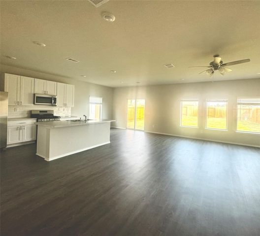 21214 Memorial Vista Drive, Houston, TX 77073