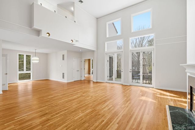 13 Kassel Court, Mamaroneck, NY 10543