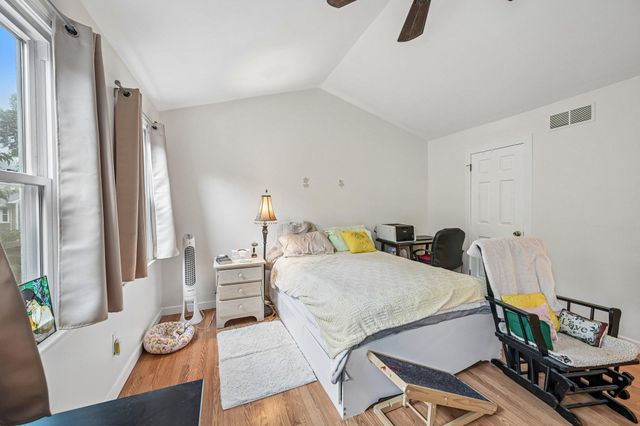 1564 APPLEWOOD CIR, Yardley, PA 19067