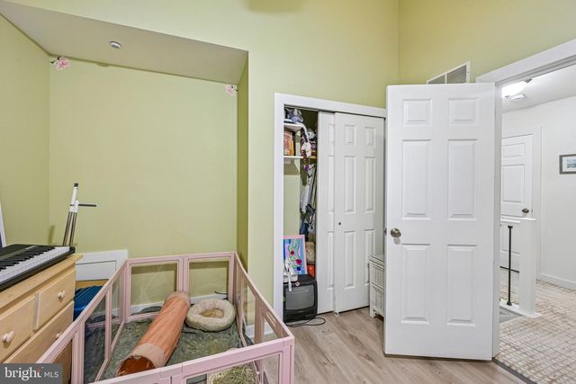 1564 APPLEWOOD CIR, Yardley, PA 19067