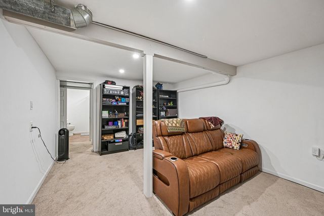 1564 APPLEWOOD CIR, Yardley, PA 19067
