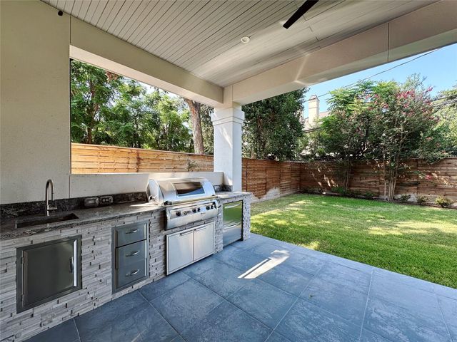 3818 Drake Street, Houston, TX 77005