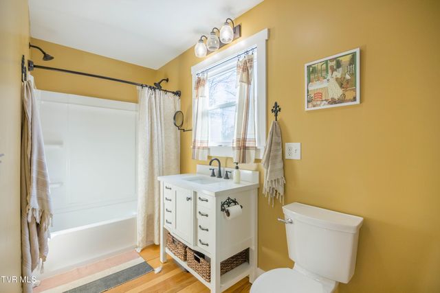 815 South Water Fork Road, Greeneville, TN 37743