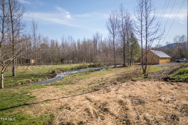 815 South Water Fork Road, Greeneville, TN 37743