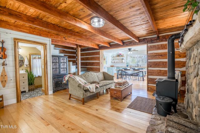 815 South Water Fork Road, Greeneville, TN 37743