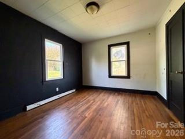 123 Stonewood Road, Elkin, NC 28621