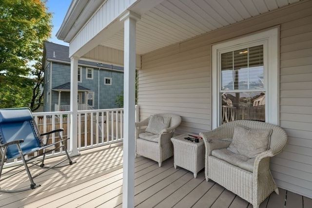 11 Sweetser Ave, Reading, MA 01867