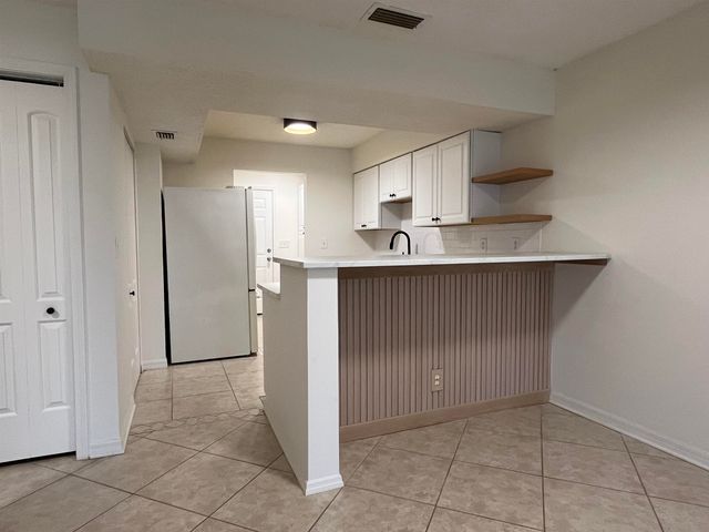 127 Rio Del Mar St B, St Augustine, FL 32080