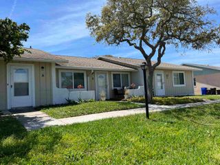 127 Rio Del Mar St B, St Augustine, FL 32080