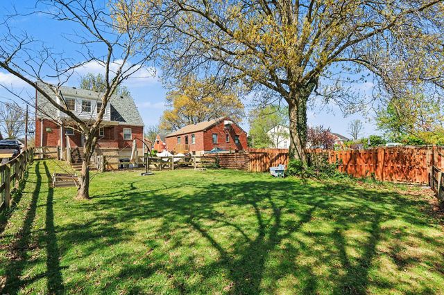 512 Rosemont Avenue, Park Hills, KY 41011