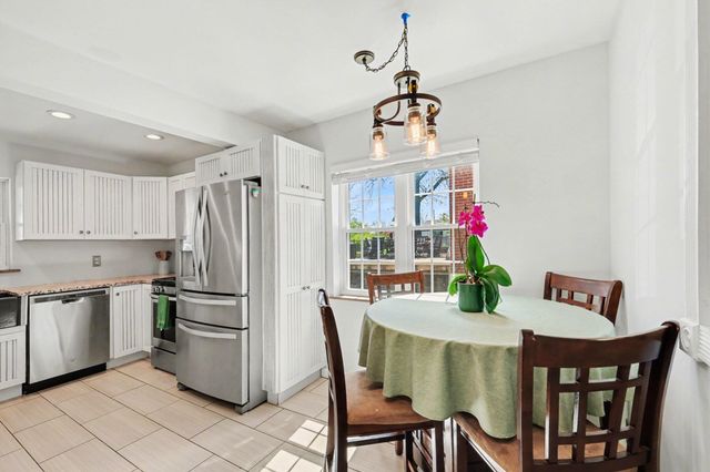 512 Rosemont Avenue, Park Hills, KY 41011