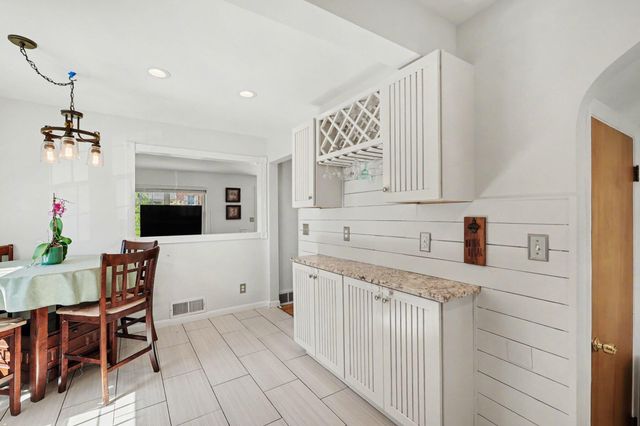 512 Rosemont Avenue, Park Hills, KY 41011