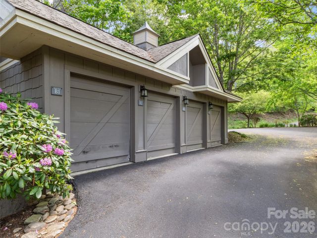 266 Sunset Point Road B2, Burnsville, NC 28714