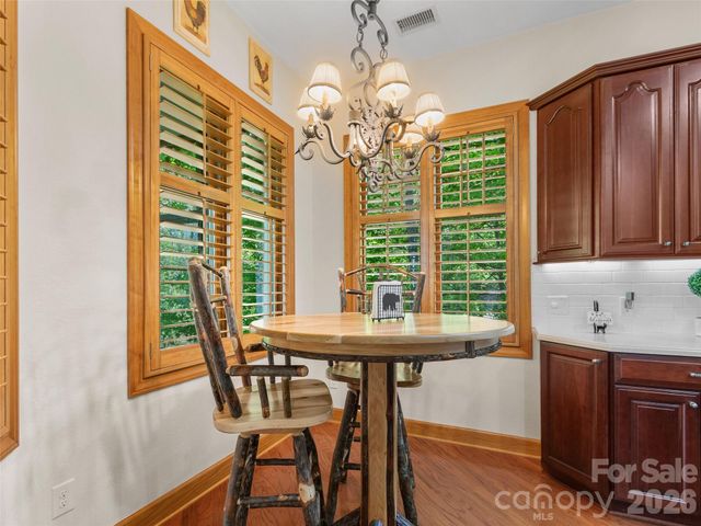 266 Sunset Point Road B2, Burnsville, NC 28714