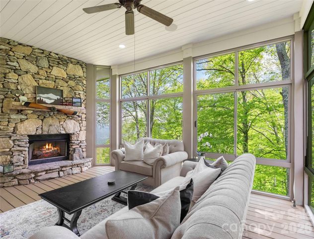266 Sunset Point Road B2, Burnsville, NC 28714