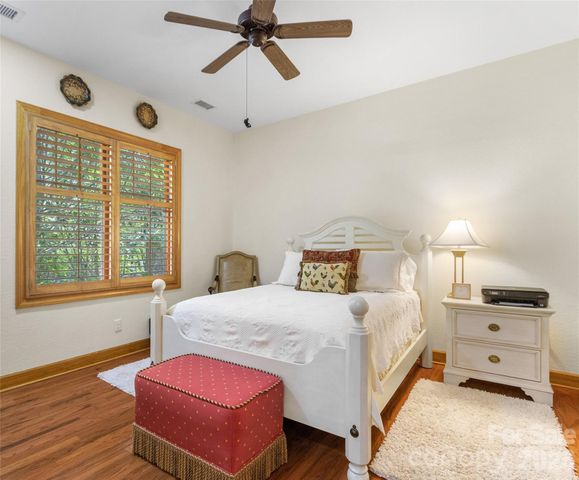 266 Sunset Point Road B2, Burnsville, NC 28714