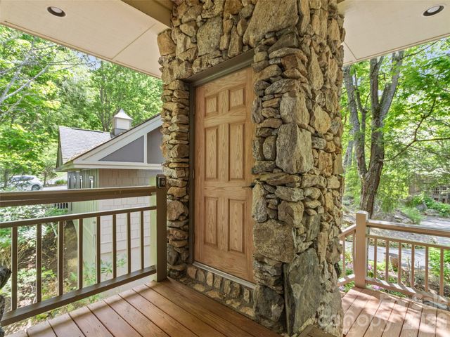 266 Sunset Point Road B2, Burnsville, NC 28714