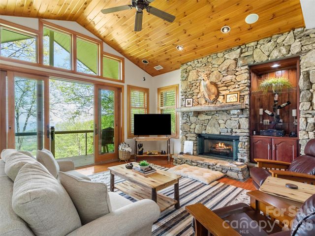 266 Sunset Point Road B2, Burnsville, NC 28714